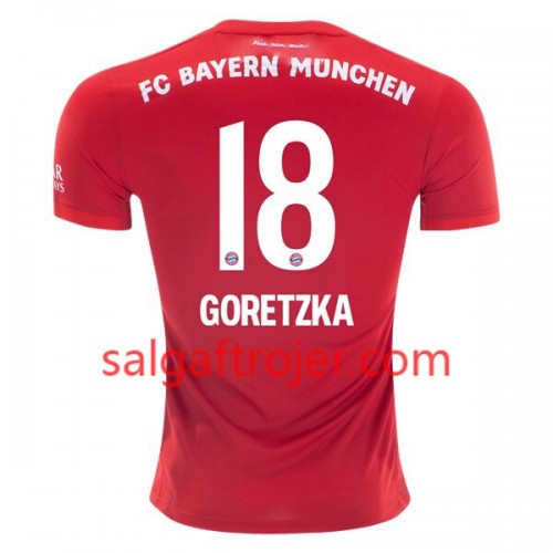 FC Bayern München Fodboldtrøjer Leon Goretzka 18 Hjemmebanesæt 2019/20 Kort ærmer FC Bayern München Fodboldtrøjer Leon Goretzka 18 Hjemmebanesæt 2019/20 Kort ærmer